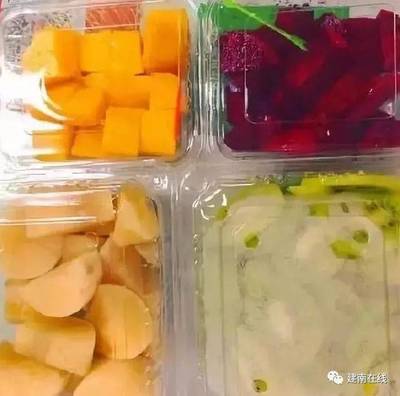 荒唐！葡萄一粒粒装，土豆包上保鲜膜 过度包装下的水果保鲜乱象